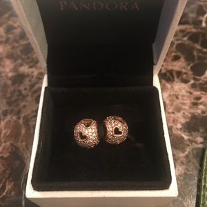 Pandora rose gold